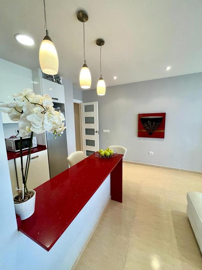 Dali Poniente Appartamento Benidorm Esterno foto